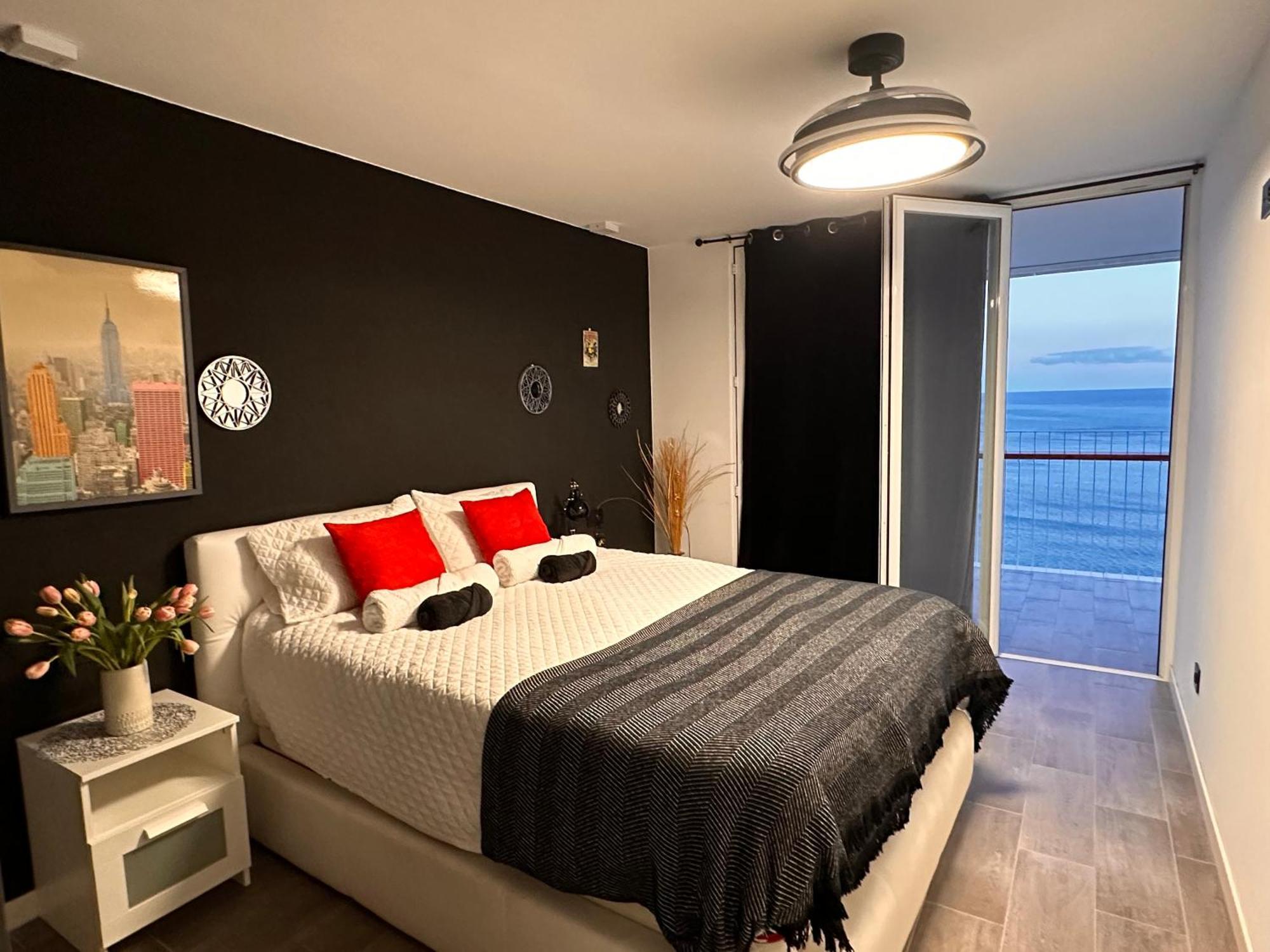 Excellent View Julia Appartement Alicante Buitenkant foto