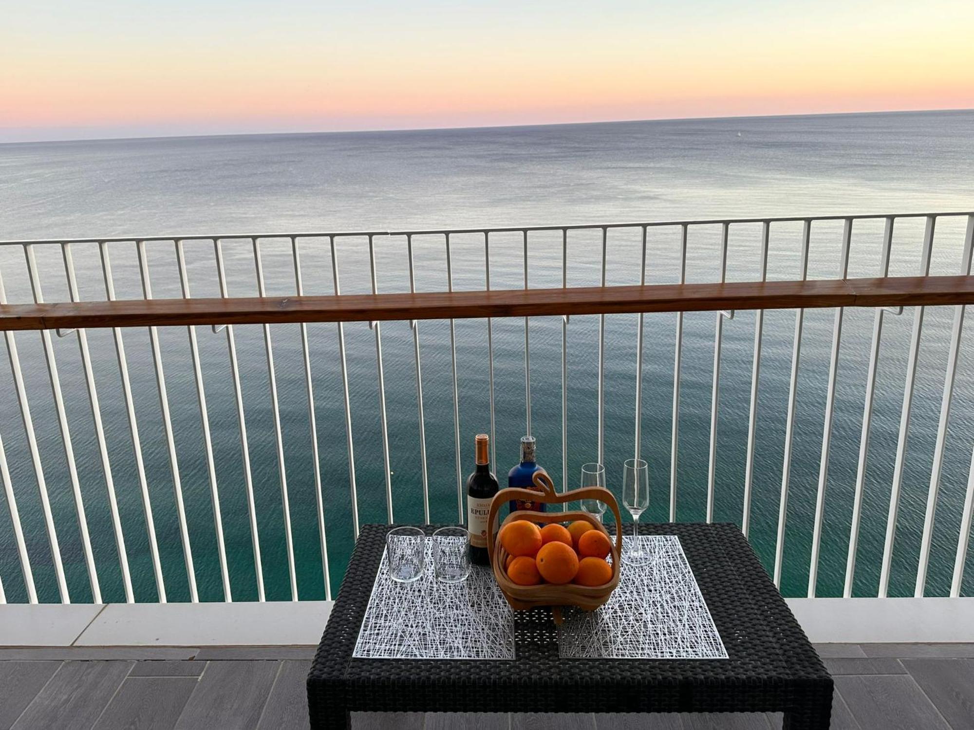 Excellent View Julia Appartement Alicante Buitenkant foto